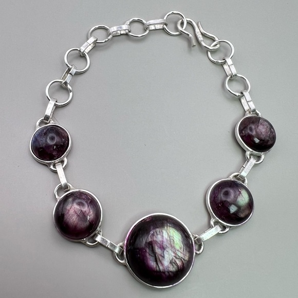 New Purple Enhanced Labradorite Stone Silver Overlay Bracelet 6” - 7.5” - Picture 3 of 8